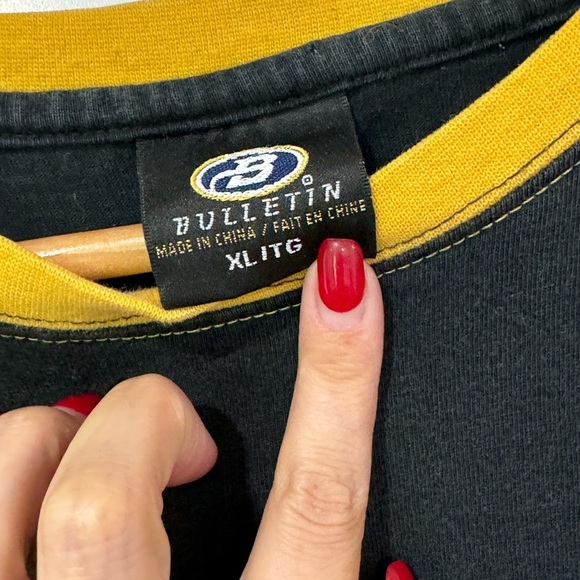 Hamilton Tiger-Cats Vintage 90s CFL Football T-Shirt - Men’s XL - Picture 3 of 6